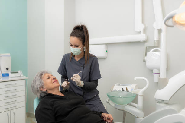 Best Cracked Tooth Emergency Dentist  in Fox Crossing, WI